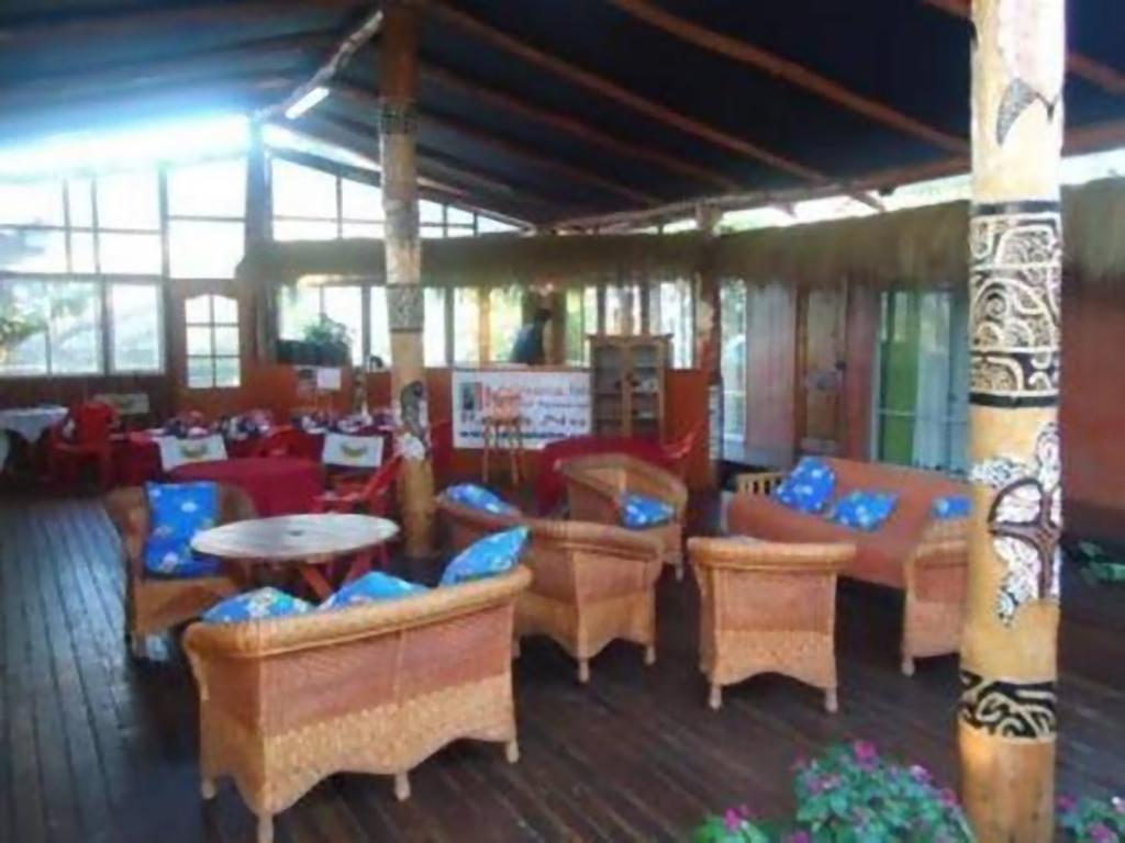 Kaimana Inn Rapa Nui Hanga Roa Exterior photo